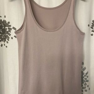 Lululemon tank top size 10